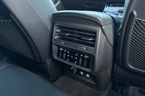 41 of 65 for Audi Q7 Vorsprung 50 TDI quattro 286 PS tiptronic