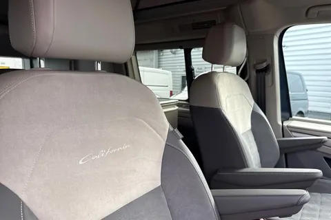 BL25OJV Volkswagen California 2.0 TDI Ocean 5dr DSG-Huge Spec! Thumbnail #47