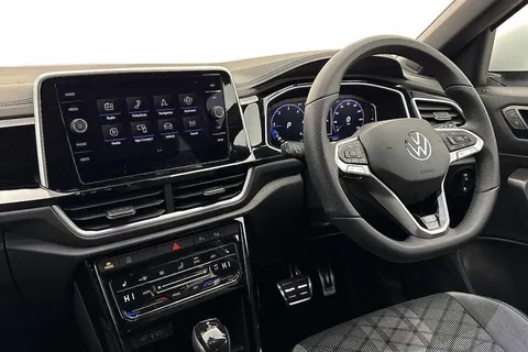 DE25JKJ Volkswagen T-Roc 2.0 TDI 150 EVO R-Line 5dr DSG Thumbnail #2