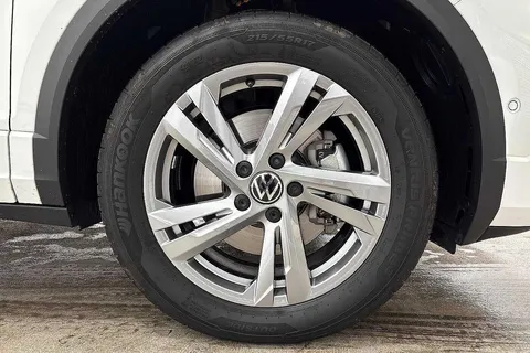 KP25EHH Volkswagen T-Roc 2.0 TDI 150 EVO R-Line 5dr DSG Thumbnail #5