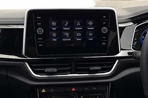 DE25JKJ Volkswagen T-Roc 2.0 TDI 150 EVO R-Line 5dr DSG Thumbnail #12