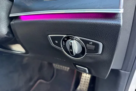 LS69CYA Mercedes-Benz E Class E53 4Matic+ Premium 2dr 9G-Tronic Thumbnail #38