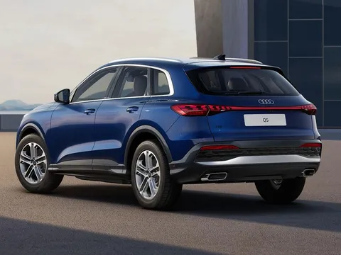  Audi Q5 2.0 TFSI Sport S Tronic quattro Euro 6 (s/s) 5dr Thumbnail #3