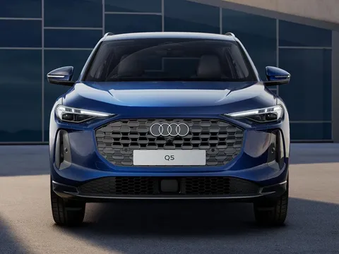  Audi Q5 2.0 TFSI Sport S Tronic quattro Euro 6 (s/s) 5dr Thumbnail #5