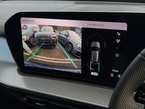  Audi Q3 1.5 e-hybrid Launch Edition Plus Sportback S Tronic Euro 6 (s/s) 5dr 26kWh Thumbnail #12