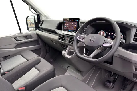 CX75HWO Volkswagen Crafter 2.0 TDI 177PS Commerce Plus High Roof Van Auto Thumbnail #7