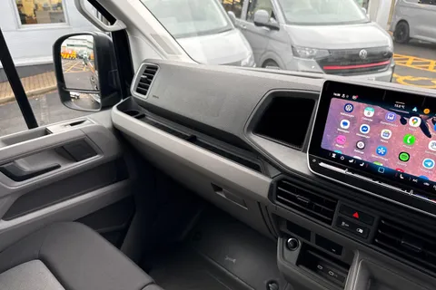 CX75HWO Volkswagen Crafter 2.0 TDI 177PS Commerce Plus High Roof Van Auto Thumbnail #14