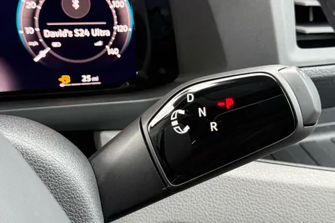 CX75HWO Volkswagen Crafter 2.0 TDI 177PS Commerce Plus High Roof Van Auto Thumbnail #19