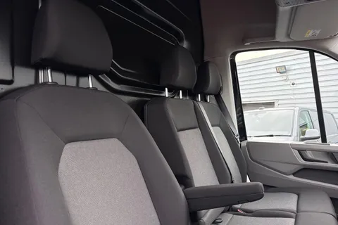 CX75HWO Volkswagen Crafter 2.0 TDI 177PS Commerce Plus High Roof Van Auto Thumbnail #20