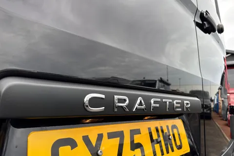 CX75HWO Volkswagen Crafter 2.0 TDI 177PS Commerce Plus High Roof Van Auto Thumbnail #26