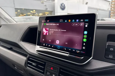 CX75HWO Volkswagen Crafter 2.0 TDI 177PS Commerce Plus High Roof Van Auto Thumbnail #34