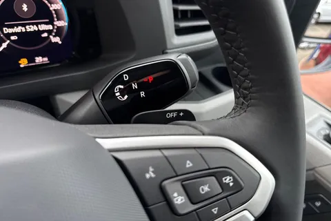 CX75HWO Volkswagen Crafter 2.0 TDI 177PS Commerce Plus High Roof Van Auto Thumbnail #53