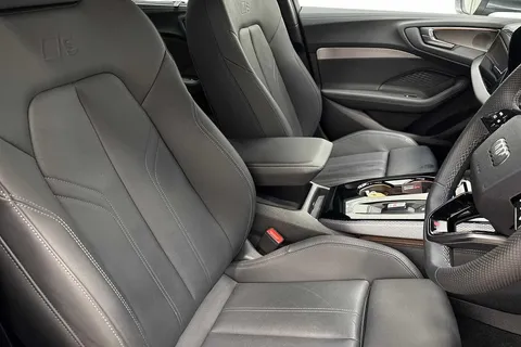 KY74EFD Audi A5 Avant Launch Edition TDI  204 PS S tronic Thumbnail #10