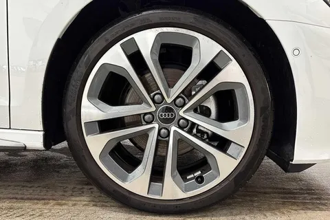 KM25FDJ Audi A3 S line 35 TFSI 150 PS S tronic Thumbnail #4