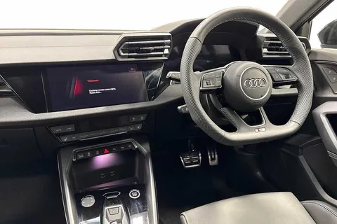 DK25XLB Audi A3 Black Edition 35 TFSI 150 PS S tronic Thumbnail #8