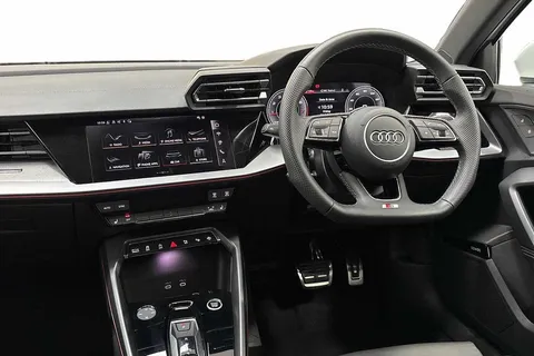 KM25FDJ Audi A3 S line 35 TFSI 150 PS S tronic Thumbnail #8