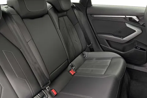 KM25FDJ Audi A3 S line 35 TFSI 150 PS S tronic Thumbnail #9