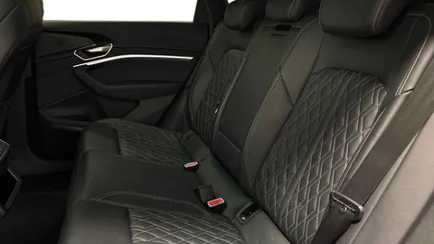 7 of 9 for Audi e-tron Sportback Vorsprung 55 quattro 300,00 kW