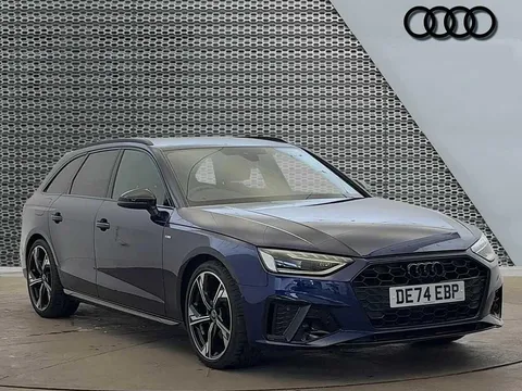 DE74EBP Audi A4 Avant Avant Black Edition 35 TDI 163 PS S tronic Thumbnail #1