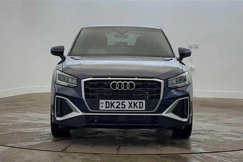 DK25XKD Audi Q2 S line 35 TFSI 150 PS S tronic Thumbnail #7