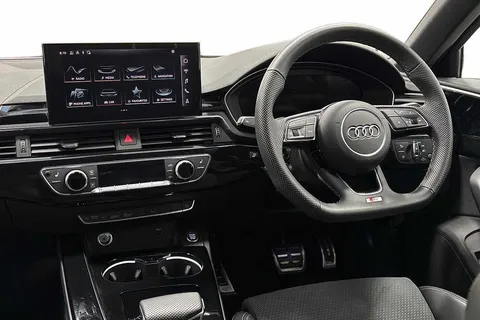 GK24CXM Audi A4 Black Edition 35 TFSI 150 PS S tronic Thumbnail #2