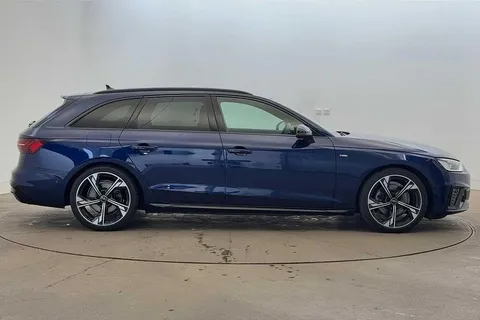 DE74EBP Audi A4 Avant Avant Black Edition 35 TDI 163 PS S tronic Thumbnail #4