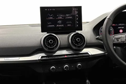 DK25XKD Audi Q2 S line 35 TFSI 150 PS S tronic Thumbnail #12