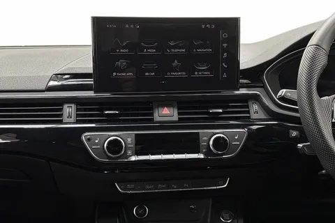 DE74EBP Audi A4 Avant Avant Black Edition 35 TDI 163 PS S tronic Thumbnail #12