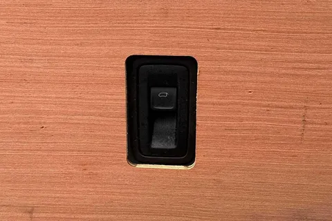 DG74CYT Volkswagen Transporter 2.0 TDI 110 Highline Van Thumbnail #35