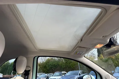 DX20JKO FIAT 500 1.0 Mild Hybrid Lounge 3dr Thumbnail #47