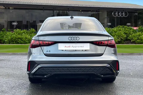 PJ25XKC Audi A3 Black Edition 35 TFSI 150 PS S tronic Thumbnail #4