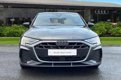 PJ25XKC Audi A3 Black Edition 35 TFSI 150 PS S tronic Thumbnail #5