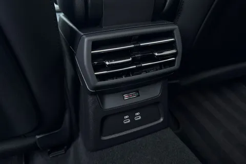 PJ25XKC Audi A3 Black Edition 35 TFSI 150 PS S tronic Thumbnail #39