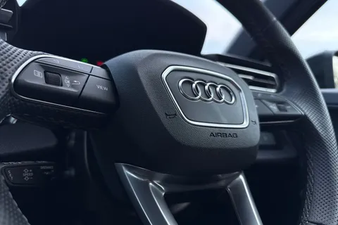 PJ25XKC Audi A3 Black Edition 35 TFSI 150 PS S tronic Thumbnail #49