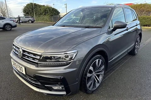 SR19FBO Volkswagen Tiguan 2.0 TDI R-Line Tech Euro 6 (s/s) 5dr Thumbnail #27
