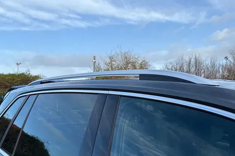 SR19FBO Volkswagen Tiguan 2.0 TDI R-Line Tech Euro 6 (s/s) 5dr Thumbnail #30