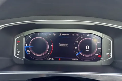 SR19FBO Volkswagen Tiguan 2.0 TDI R-Line Tech Euro 6 (s/s) 5dr Thumbnail #47