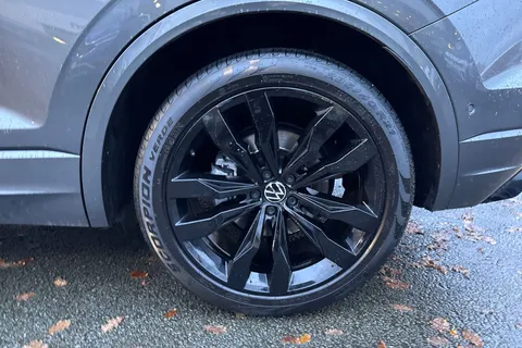 DF72ZHB Volkswagen Touareg 3.0 V6 TDI 4Motion Black Edition 5dr Tip Auto | Area View Camera | Heated S Thumbnail #11