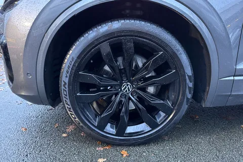 DF72ZHB Volkswagen Touareg 3.0 V6 TDI 4Motion Black Edition 5dr Tip Auto | Area View Camera | Heated S Thumbnail #12