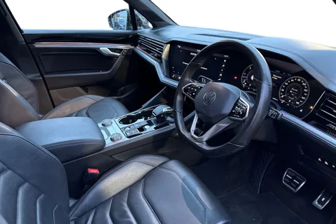 DF72ZHB Volkswagen Touareg 3.0 V6 TDI 4Motion Black Edition 5dr Tip Auto | Area View Camera | Heated S Thumbnail #13