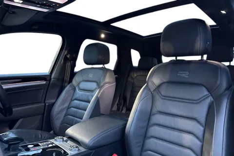 DF72ZHB Volkswagen Touareg 3.0 V6 TDI 4Motion Black Edition 5dr Tip Auto | Area View Camera | Heated S Thumbnail #15