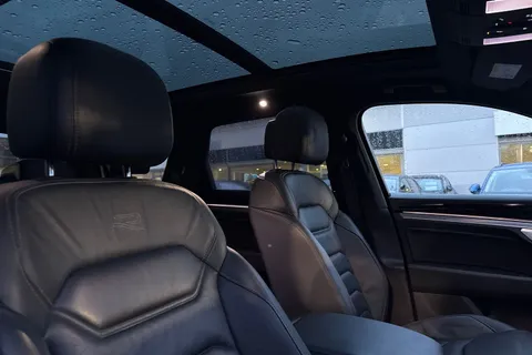 DF72ZHB Volkswagen Touareg 3.0 V6 TDI 4Motion Black Edition 5dr Tip Auto | Area View Camera | Heated S Thumbnail #23