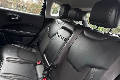 YN68LVK Jeep Compass 1.4T MultiAirII Longitude Euro 6 (s/s) 5dr Thumbnail #19