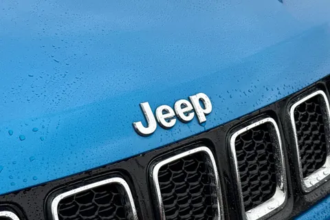 YN68LVK Jeep Compass 1.4T MultiAirII Longitude Euro 6 (s/s) 5dr Thumbnail #26