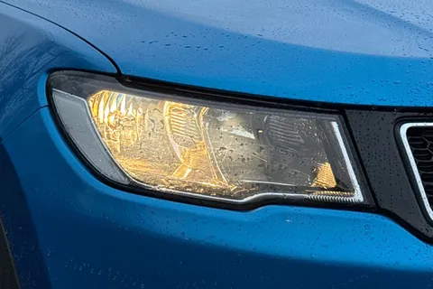 YN68LVK Jeep Compass 1.4T MultiAirII Longitude Euro 6 (s/s) 5dr Thumbnail #28