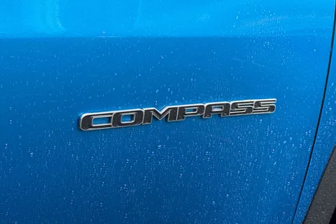 YN68LVK Jeep Compass 1.4T MultiAirII Longitude Euro 6 (s/s) 5dr Thumbnail #30