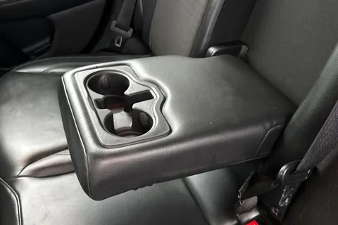 YN68LVK Jeep Compass 1.4T MultiAirII Longitude Euro 6 (s/s) 5dr Thumbnail #37