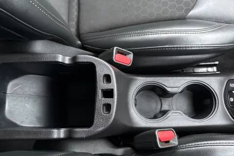 YN68LVK Jeep Compass 1.4T MultiAirII Longitude Euro 6 (s/s) 5dr Thumbnail #47