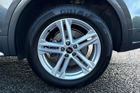 BV23VCL Audi Q5 40 TDI Quattro S Line 5dr S Tronic Thumbnail #11