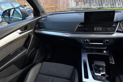 BV23VCL Audi Q5 40 TDI Quattro S Line 5dr S Tronic Thumbnail #19